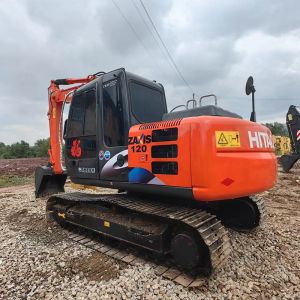 Old Mini Hitachi Second Hand ZX120-6 Bucket Digger