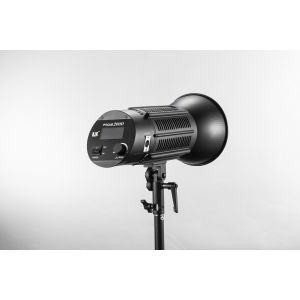 Cri 95 Compact 200w Photo Studio LED Video Lights Daylight Balanced Bowen Mount