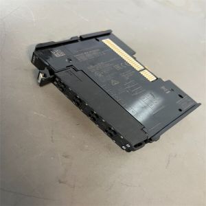 OMRON NX-PF0630 I/O MODULE POWER SUPPLY POWER FEED 5-24VDC IN SERIE NX