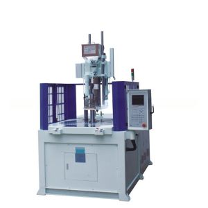 55T Vertical Plastic Injection Molding Machine 40mm Screw Diameter For 1.8T Ejector Force