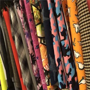 120GSM 3D Bubble Printed Polyester Garment Fabric Customized Density