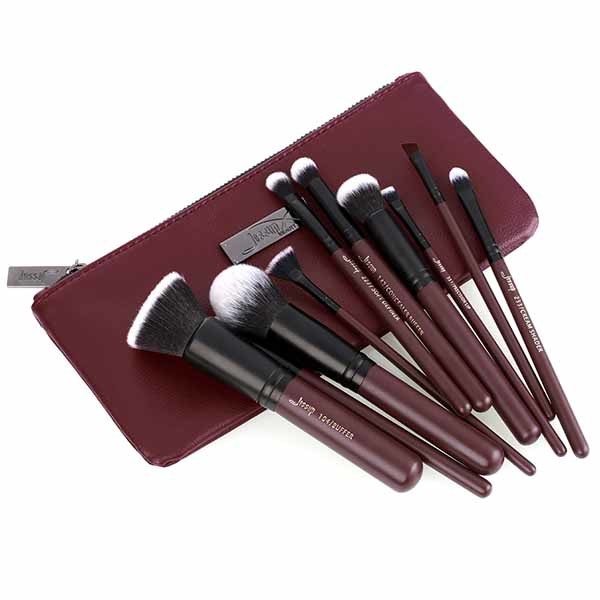 Waterproof Plum Queen Basic Makeup Brush Set Eco Friendly Nonslip