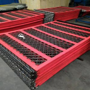 Self Cleaning Wire Mesh with 3.18mm-17.15mm Opening for 40% Increased Throughput