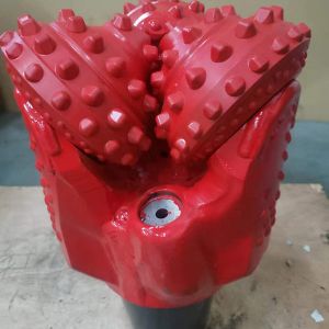 China Roller Cone Bit  8-1/2 Inch Tricone  Drill Bit Of API Spec  IADC536 on sale