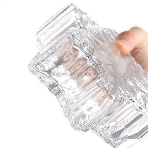 Super Flint Glass Maple Leaf Shaped Wine Whisky Vodka Brandy Bottle 250ml 500ml