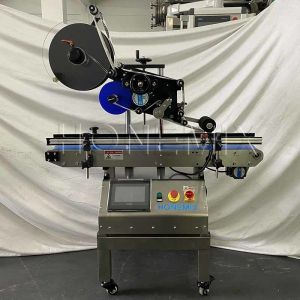 Small Semi Auto Labeling Machine 220V / 50Hz Flat Surface Labeling Machine