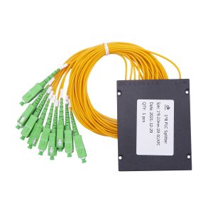 Singlemode 1x8 Fiber PLC Splitter ABS Box Type SC / APC Connector 8 Ways