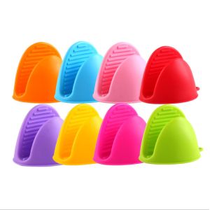 High Temperature Resistant Kitchen Gadget Tools Silicone Mitten Heat Insulation