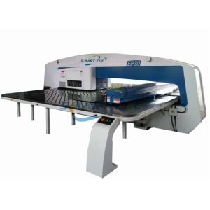 200KN CNC Turret Punch Press Machine Impact Resistant Siemens Controller