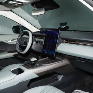 Changan Yida 2023 Blue Whale NE 1.5T GDI DCT Flagship Sedan Automobile Sedan for