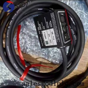 Ultra Compact SR-710 Keyence 1.8M Cable Fixed Code Reader High Speed 12 PIN