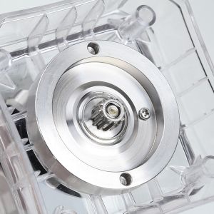 Total Crushing Function 1800W Smoothie Blender With Soundproof Cover for Strong