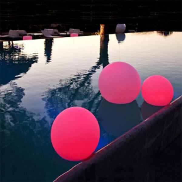 PE Plastic Glow Ball Light Remote Control Portable For Swimming Pool