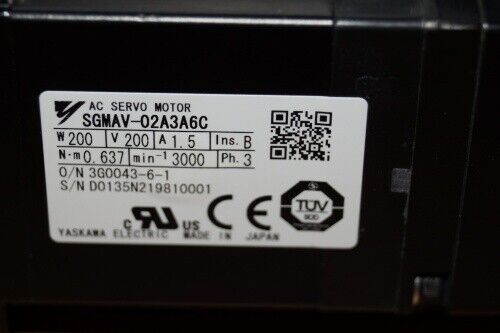 Yaskawa SGMAV-02A3A6C AC SERVO MOTOR 200W 200V 3000RPM 1.5A NEW