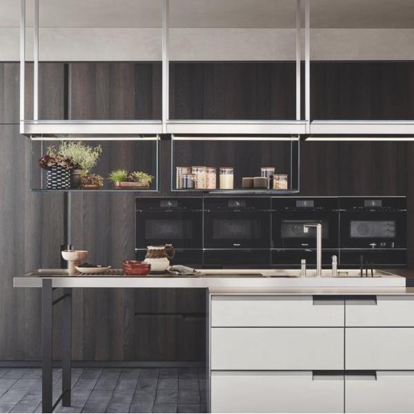 Customized Waterproof Luxury Smart Wood Lacquer Kitchen Cabinet by American Modern
