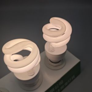 Energy Saving CFL UVB Bulb 5.0 220V 110V UVA UVB Light For Reptiles