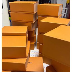 Eco-Friendly Folding Paper Boxes For Boutique Retail And Gift Sets Customizable