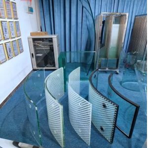 Customizable Curved Tempered Glass For Partition Bathroom Balustrade Building