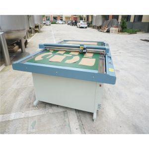 Garment Cutter Plotter with ≤3mm Cutting Thickness and 50Hz/3.5KW Voltage from