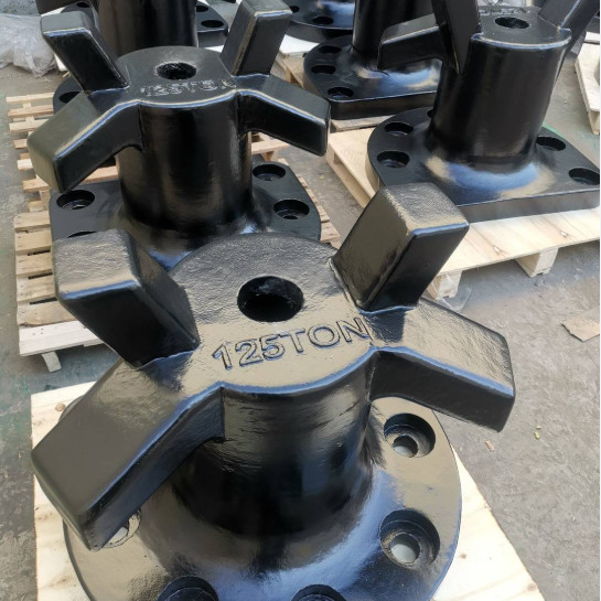 125T Horn Type Ductile Iron Dock Bollards Jetty Bollards Polished Mooring