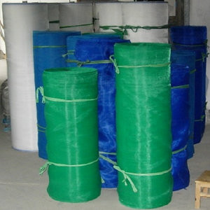 Wholesale hot sale 70g 16mesh 2.5x30yards Pest Exclusion Greenhouse Plastic Net from china suppliers