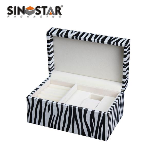 Exquisite Leather Ornament Case with Customized Service and Ok to Meet Your