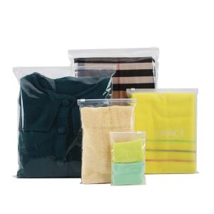 Dust And Dirt Resistant Custom Plastic Zip Bags Capacity 20Kg Or More