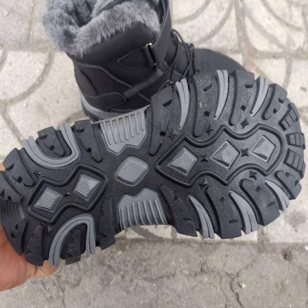 Ladies Casual Boots Durable Cold Proof Climbing Snow Boots Black Color Daily Life