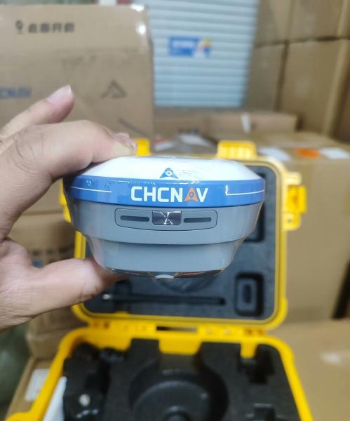 CHCNAV I76/X13 GNSS receiver 226 Channels RTK GNSS Receiver with High Precision