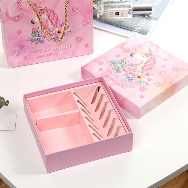 Unicorn Design Paper Cookie Boxes Biodegradable Material With Customized