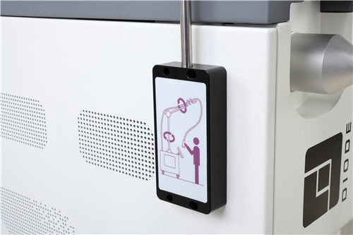 1064nm Long Pulse Nd Yag Laser Hair Removal Machine With Pulse Width 5ms - 40ms