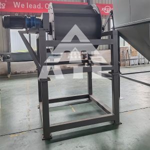 Rotary Drum Type Magnetic Separator 100t/H-500t/H Dry Magnetic Separator