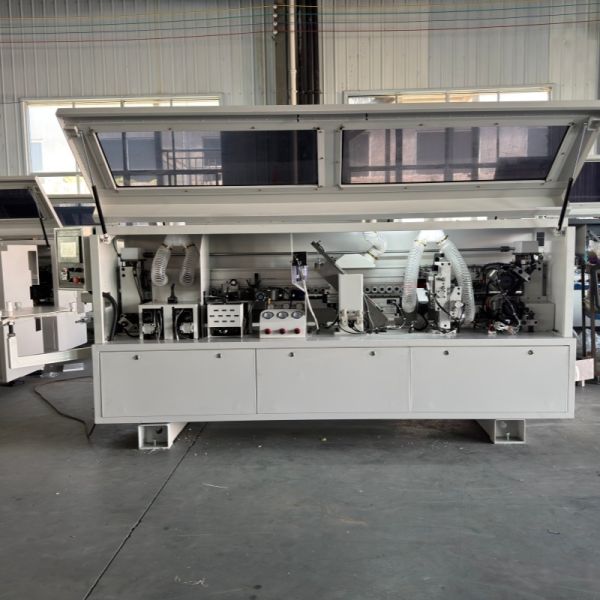 BHM367Y Automatic Edge Banding Machine Offering Precise Edge Band Application and Fast Processing Speed for Furniture Production