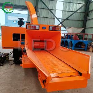 Diesel Mobile Wood Branch Bush Chipper Machine Hydraulic Feeding
