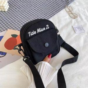 Customized Small Cute Hip Bag Pack With 12L Capacity Multipurpose