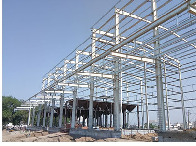 Tolerance ±1% Container House with Light Steel Structure Frame and Painted Finish