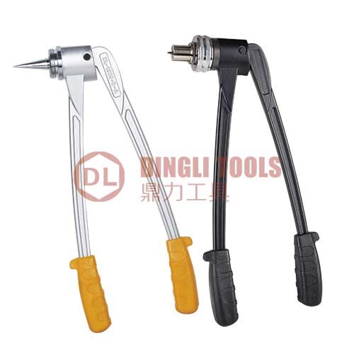DL-1232-8 PEX Pipe Expander Tool 0.7kg Manual Tube Expander Tool With Ergonomic