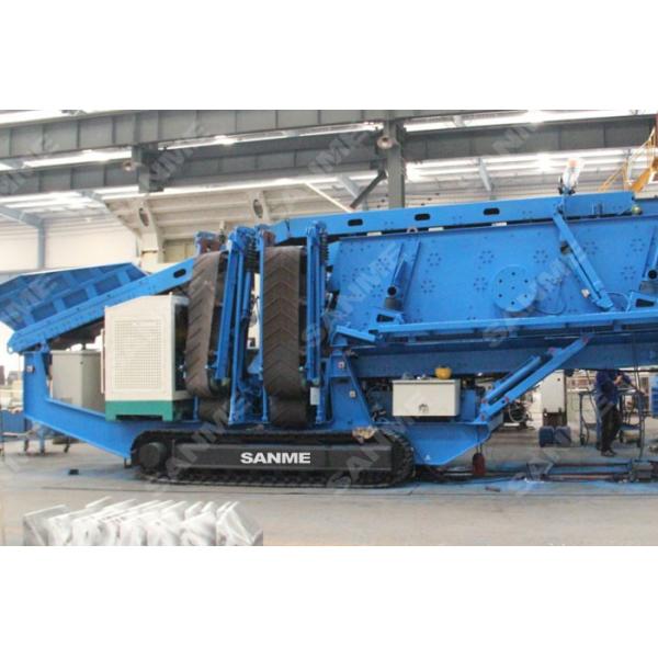 138KW 900t/H Vibrating Stone Mobile Screening Plant