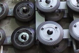 95 Grade Aluminum Oxide Blasting Abrasive Deblurring Media 2100 HV Hardness