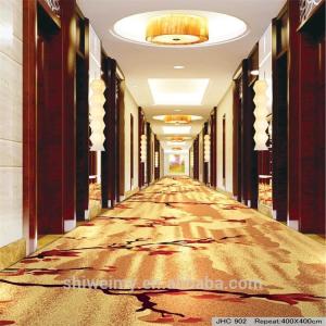 Bedroom Modern Home Carpet / Cut Pile Nylon Carpet Red Plum Blossom Pattern