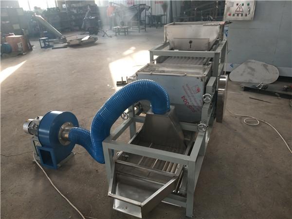 Quality Peanut kernel peeling splitting machine, peanut half kernel machine for sale