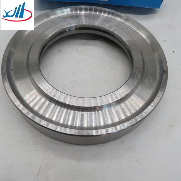 On Sale Oil Seal Block Yutong Bus Parts 990123400192