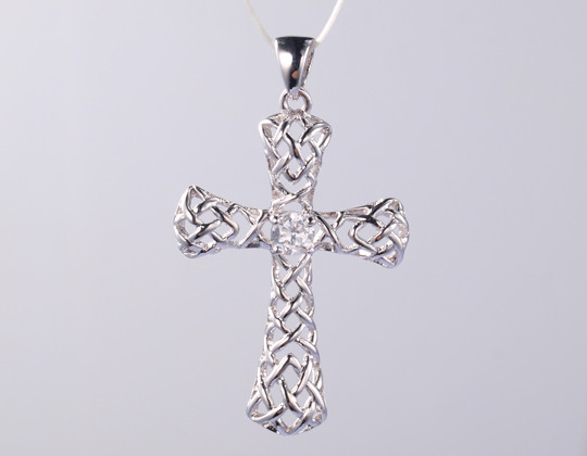 Sparkling Hollow Wrapping Cross Religious CZ Pendant for Daily Wear and Summer