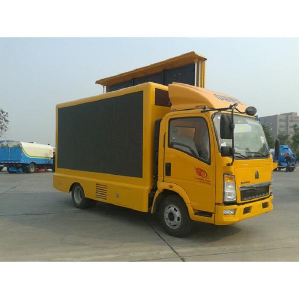 Road Show LED Advertising Truck Howo 4X2 Mobile Stage P5 / P4 For Mobile Advertising