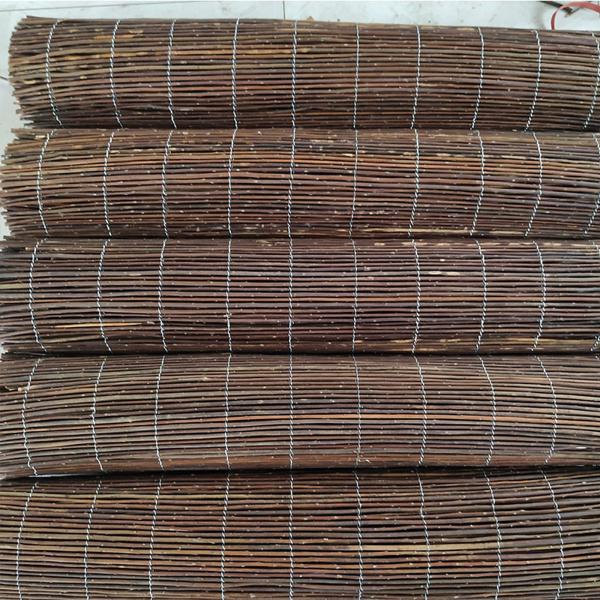 Quality Natural Willow Branches for Backdrop and Privacy Solution for sale