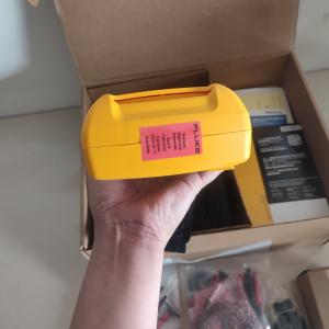 Fluke 754 Documenting Process Calibrator With HART Communication