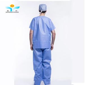 Protective Isolation Doctor Scrub Suit 30g Latex Free For Theatre