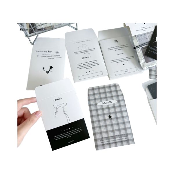 Mini Self-Sealing Kraft Paper Envelopes Small kraft Material for Gifts and Wallets