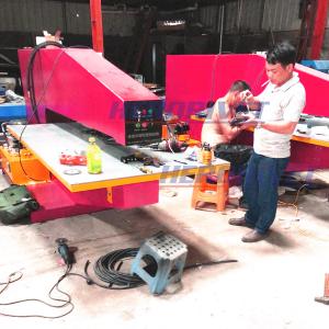 Self piercing rivet Road sign making riveter machine