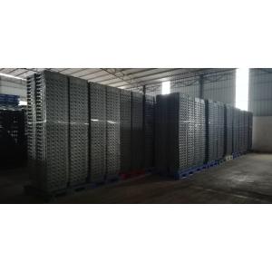 Smooth Bottom Inside Plastic Attached Lid Containers Easy To Clean